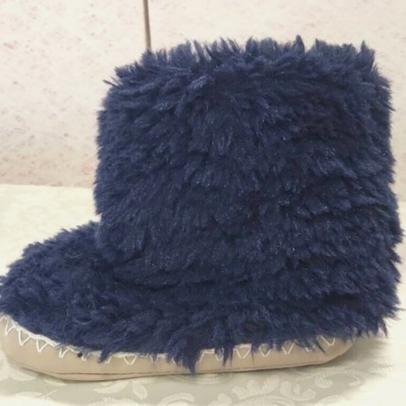 SHO1 - Pottery Barn SHERPA SLIPPERS Toddler Size Small Pottery Barn Slipper - Picture 2 of 5